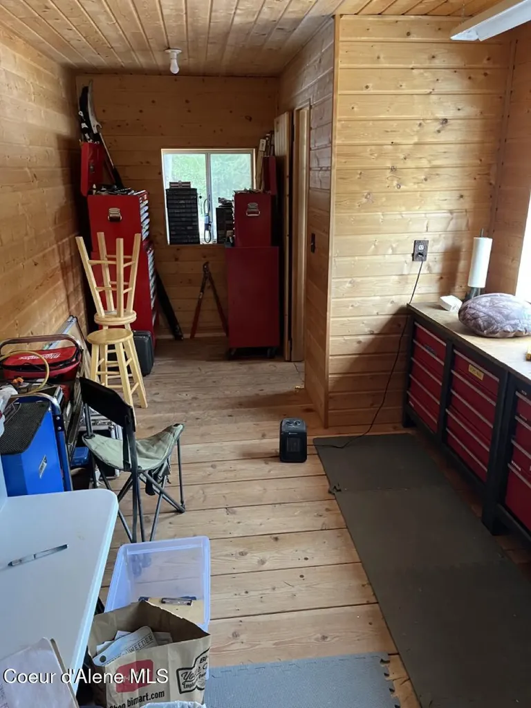 128 Quill Drive Priest River ID 83856