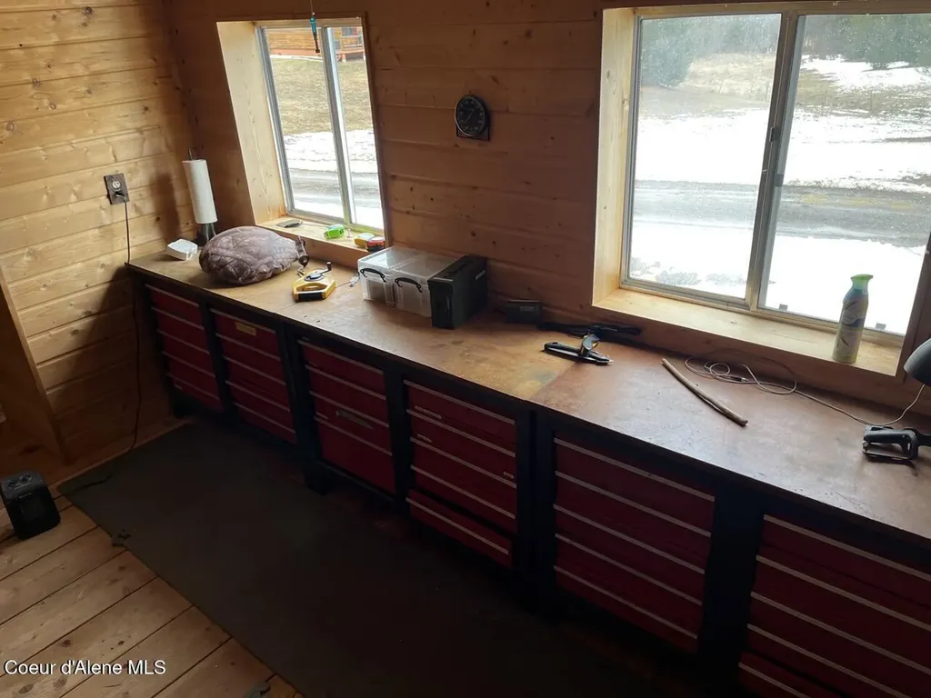 128 Quill Drive Priest River ID 83856