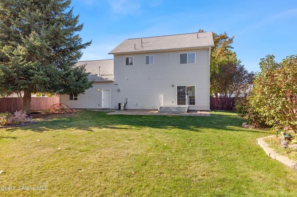 9088 N Orange Blossom Court Hayden ID 83835