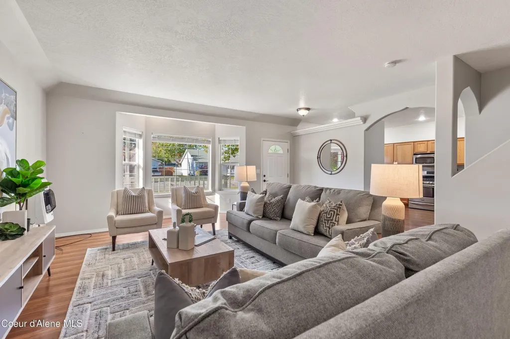 9088 N Orange Blossom Court Hayden ID 83835