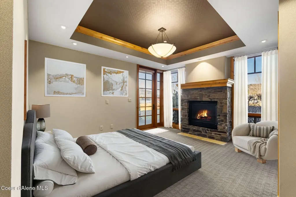 651 Dover Bay Parkway Dover ID 83825