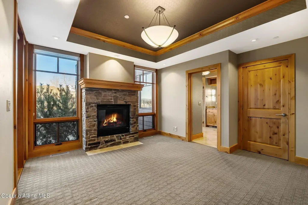 651 Dover Bay Parkway Dover ID 83825