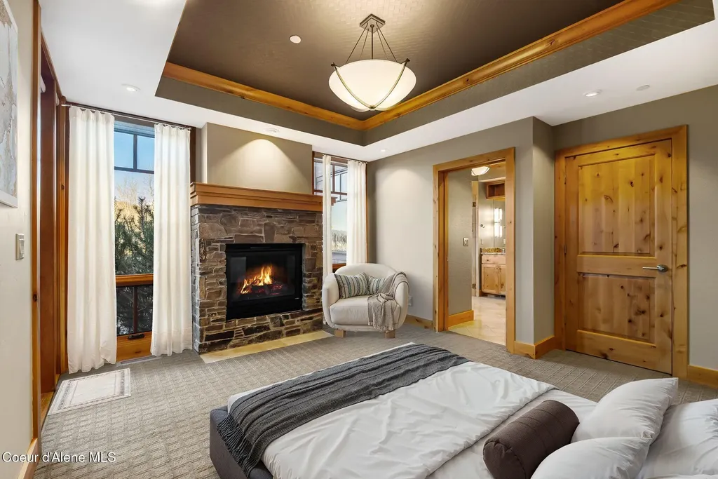 651 Dover Bay Parkway Dover ID 83825