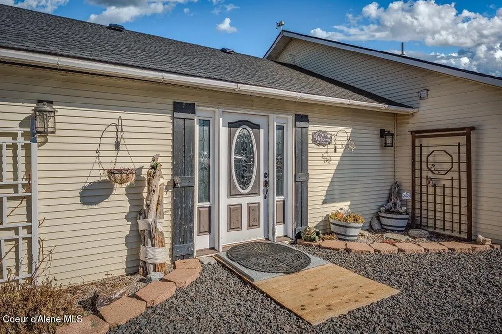 851 A Street Plummer ID 83851