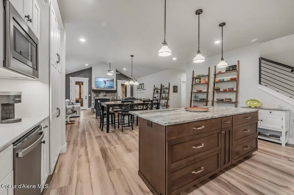 891 Ames Way Dover ID 83825