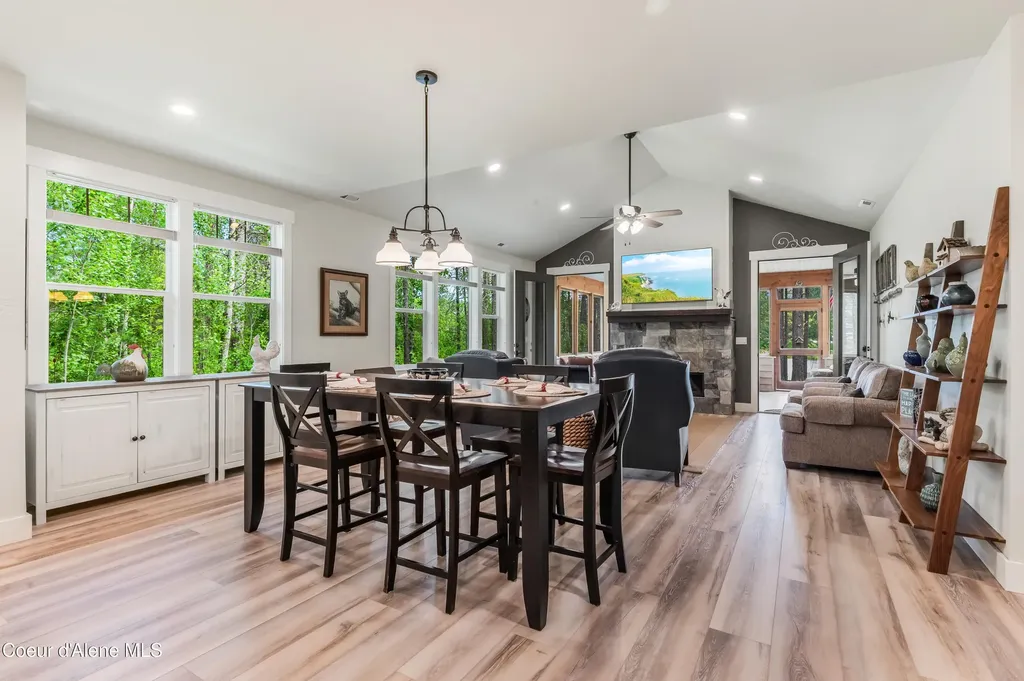 891 Ames Way Dover ID 83825