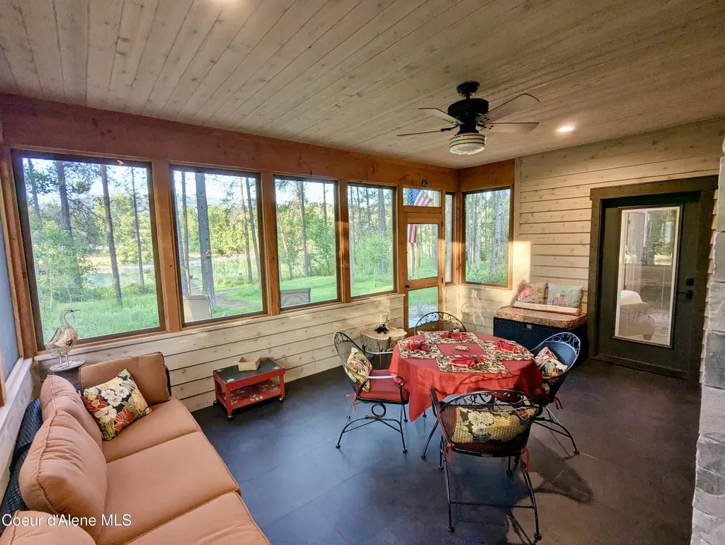 891 Ames Way Dover ID 83825