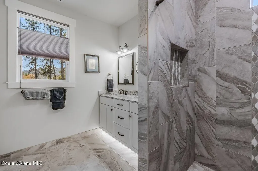 891 Ames Way Dover ID 83825