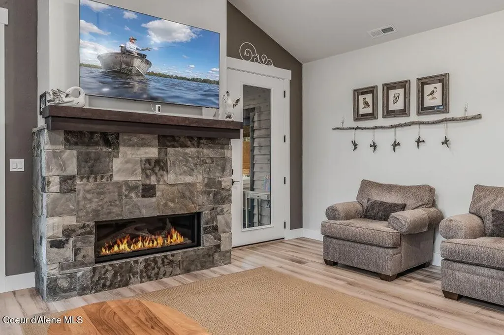 891 Ames Way Dover ID 83825