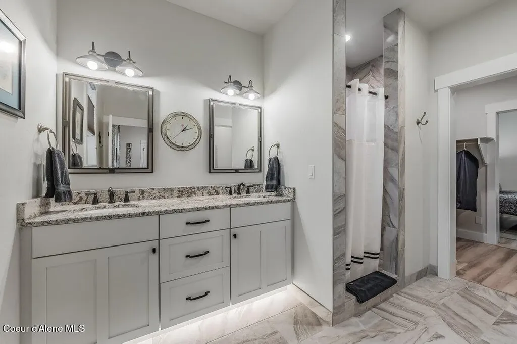 891 Ames Way Dover ID 83825