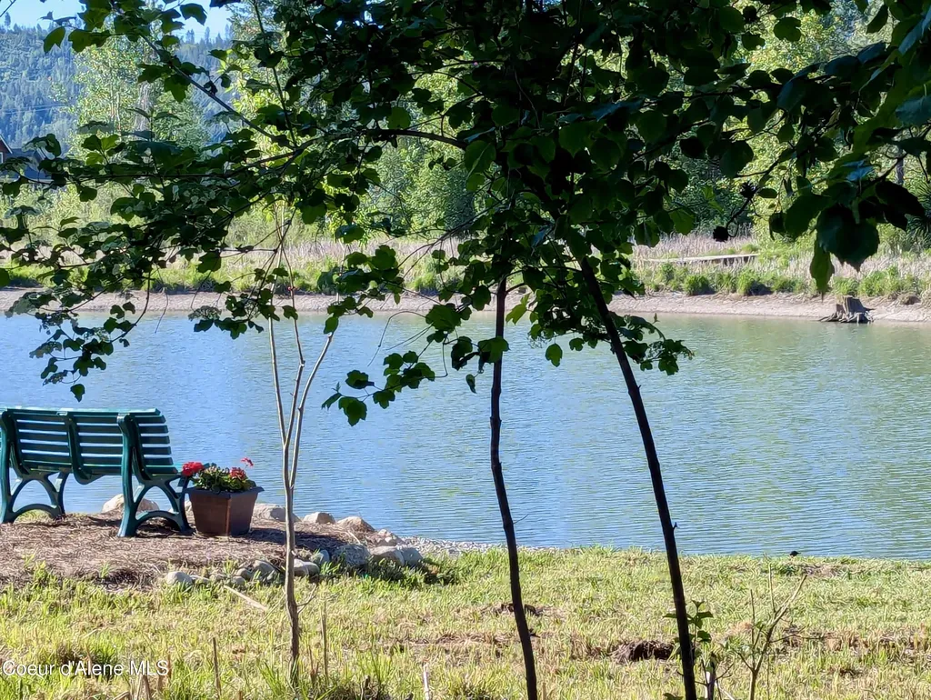 891 Ames Way Dover ID 83825
