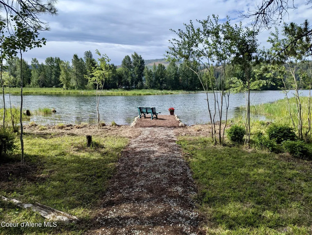 891 Ames Way Dover ID 83825