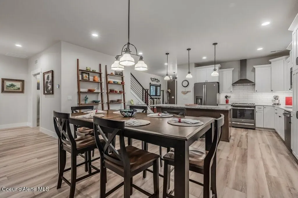 891 Ames Way Dover ID 83825