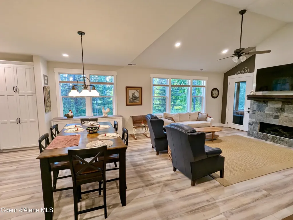 891 Ames Way Dover ID 83825