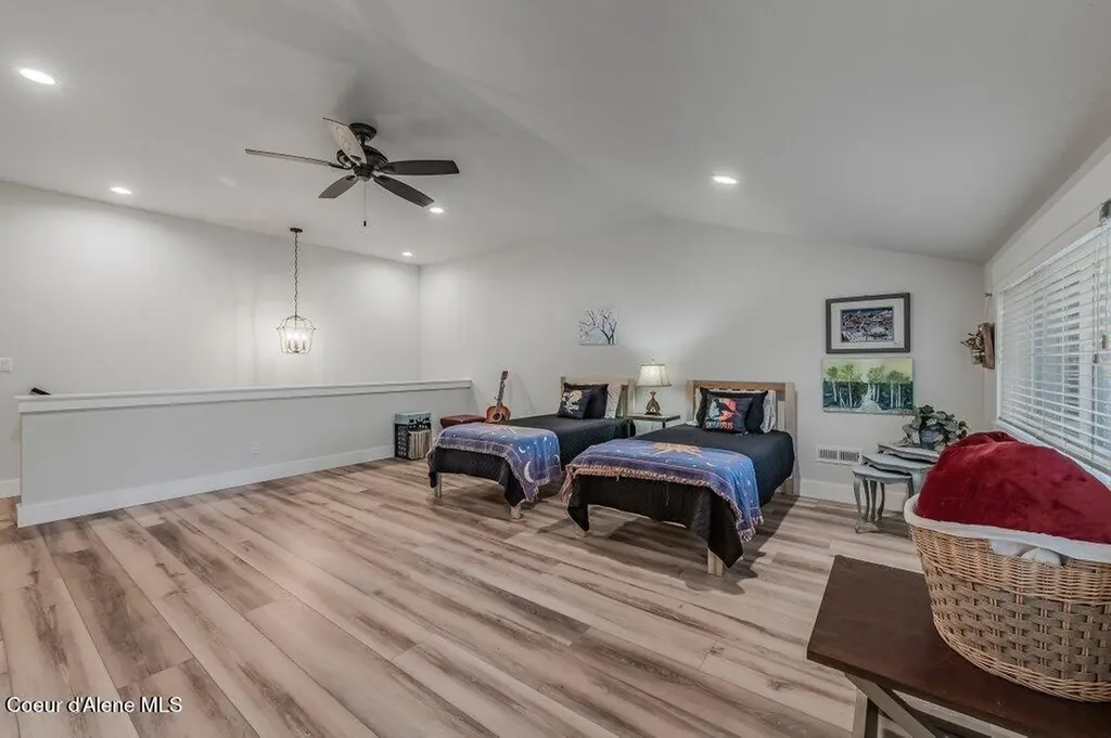 891 Ames Way Dover ID 83825