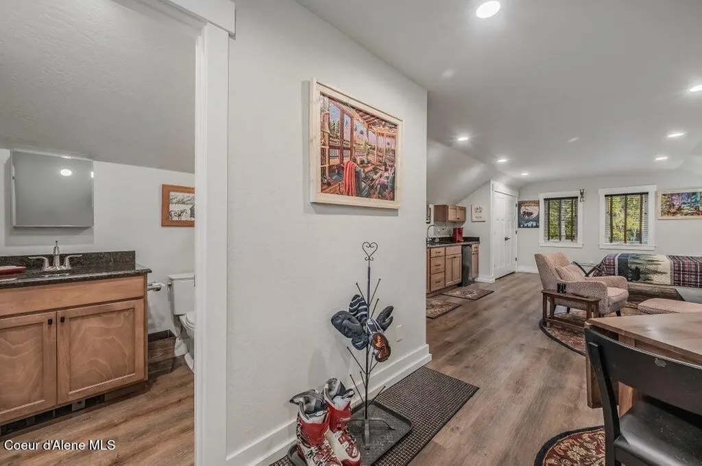 891 Ames Way Dover ID 83825