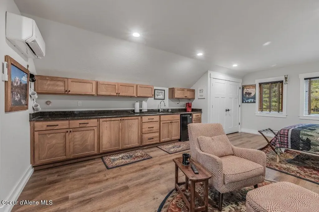 891 Ames Way Dover ID 83825