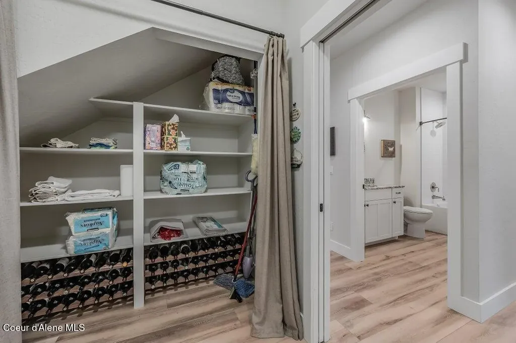 891 Ames Way Dover ID 83825