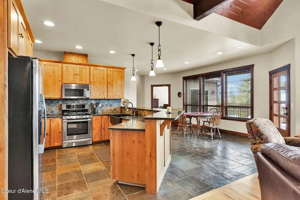 558 Grouse Hill Road Bonners Ferry ID 83805