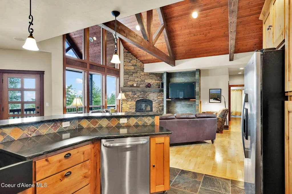 558 Grouse Hill Road Bonners Ferry ID 83805