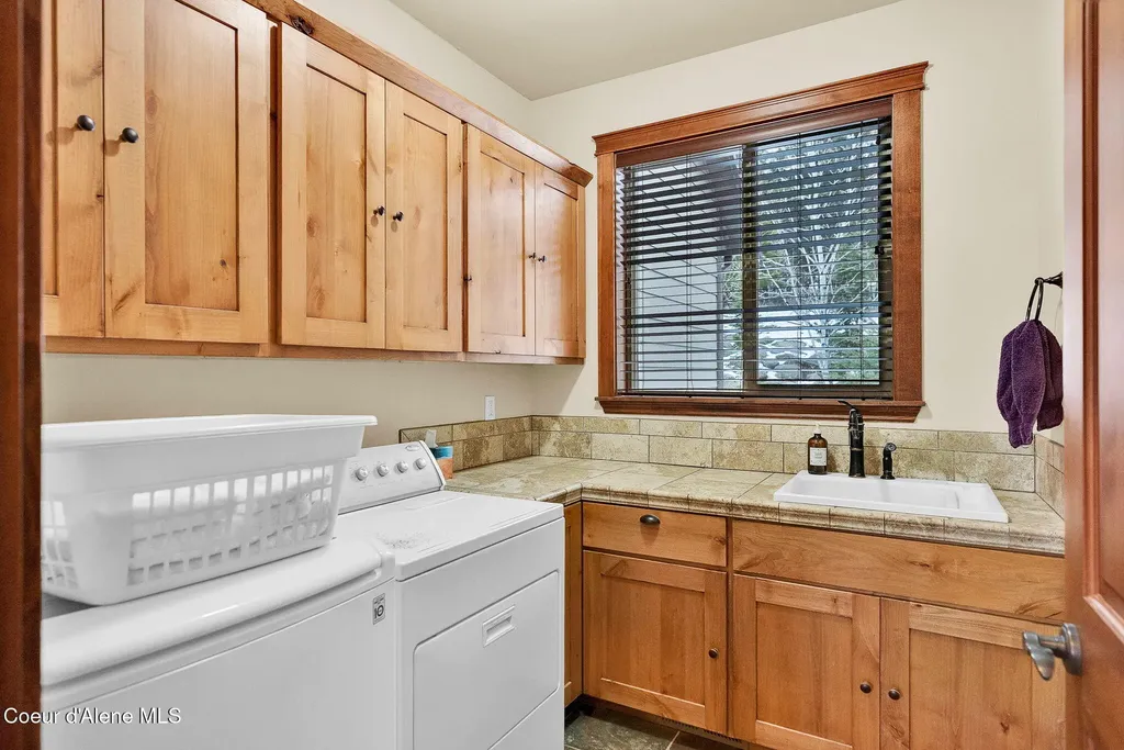 558 Grouse Hill Road Bonners Ferry ID 83805