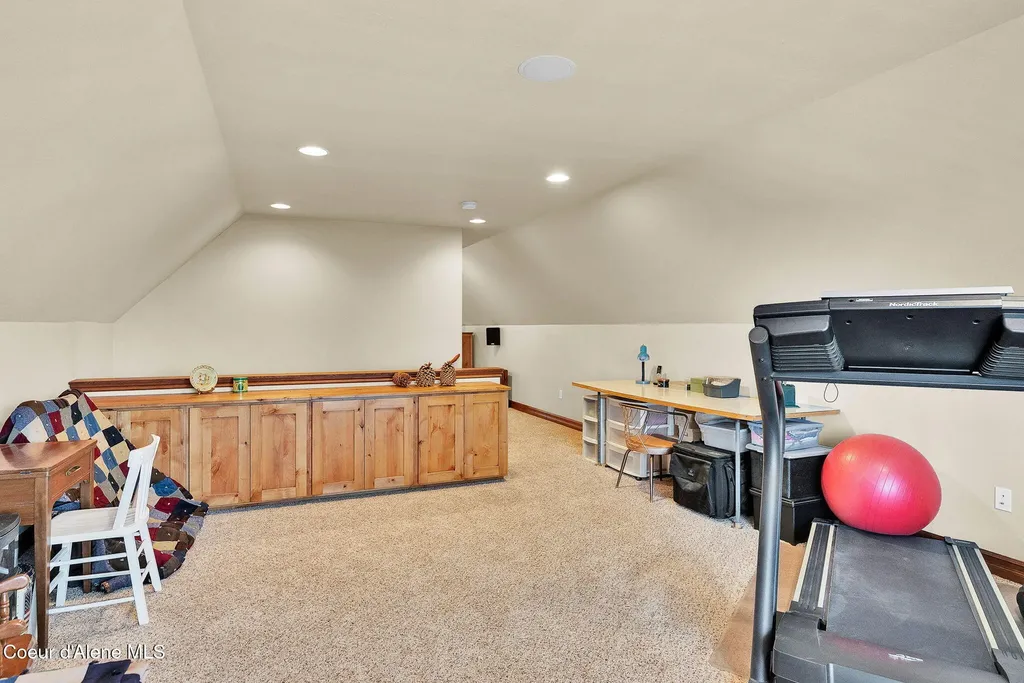 558 Grouse Hill Road Bonners Ferry ID 83805