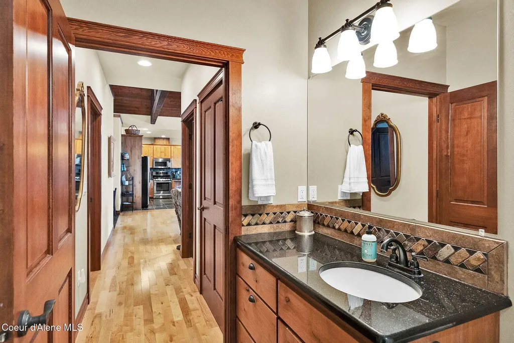558 Grouse Hill Road Bonners Ferry ID 83805