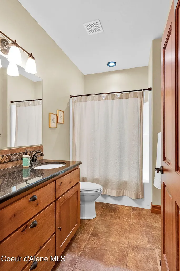 558 Grouse Hill Road Bonners Ferry ID 83805