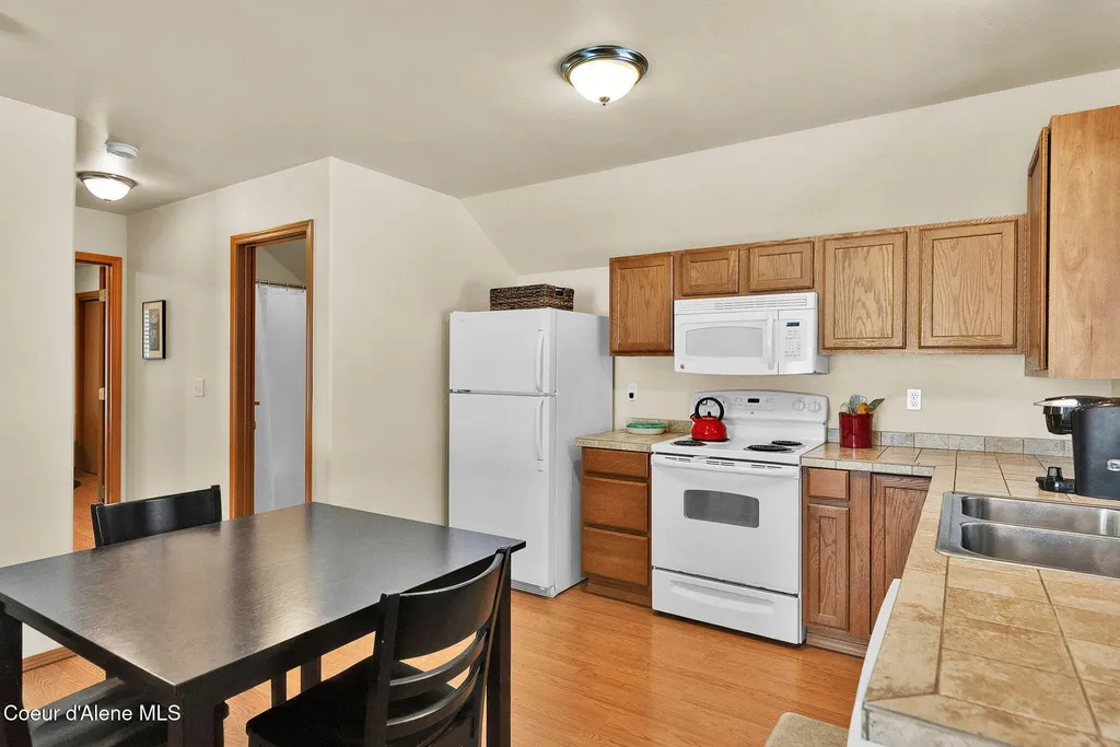 558 Grouse Hill Road Bonners Ferry ID 83805