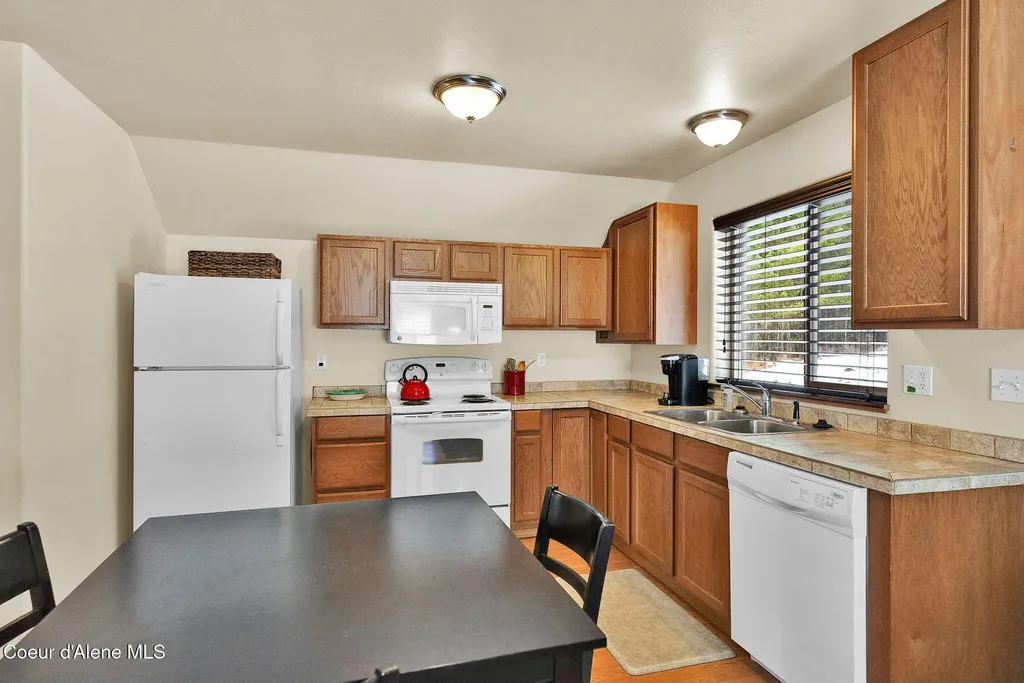 558 Grouse Hill Road Bonners Ferry ID 83805
