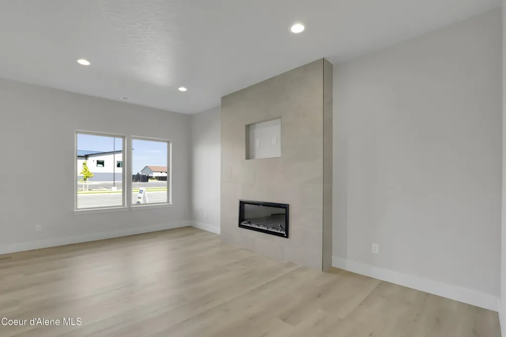 749 N Creative Way (lot 4) Post Falls ID 83854
