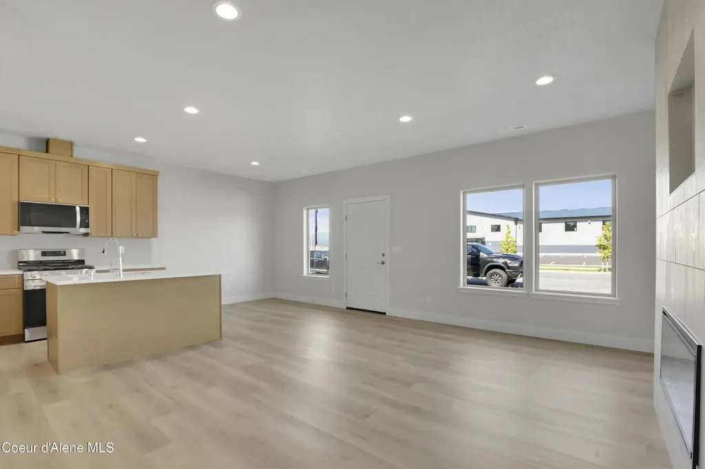 749 N Creative Way (lot 4) Post Falls ID 83854