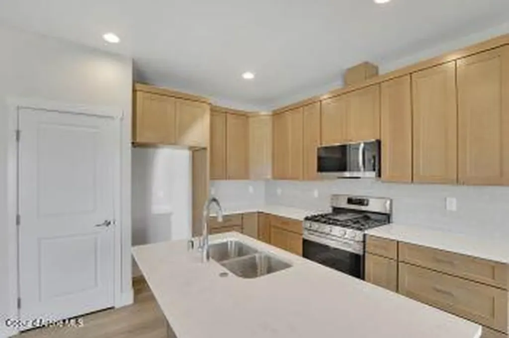 749 N Creative Way (lot 4) Post Falls ID 83854