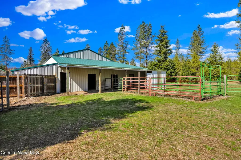 16649 N Sitka Road Rathdrum ID 83858