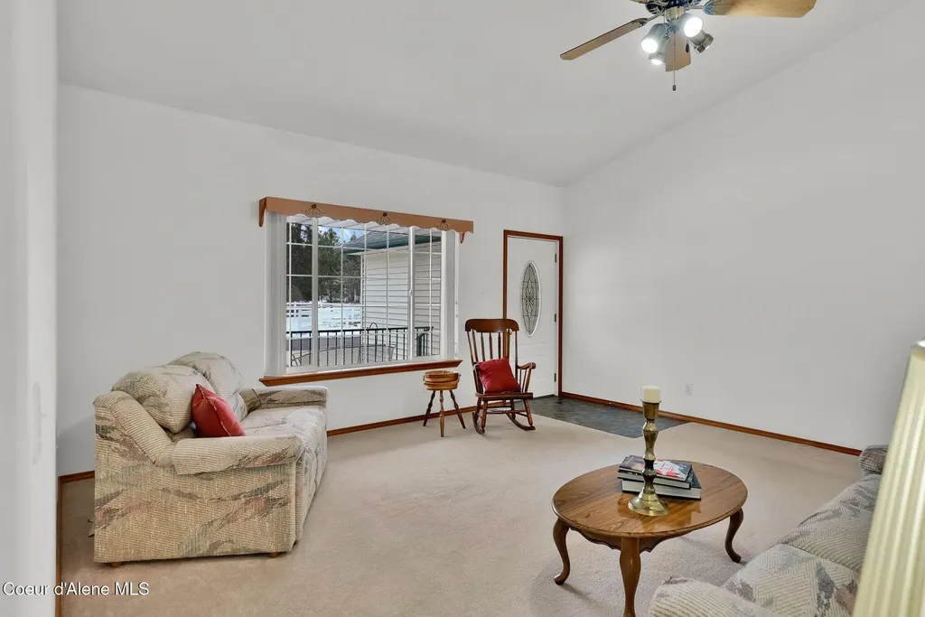 16649 N Sitka Road Rathdrum ID 83858