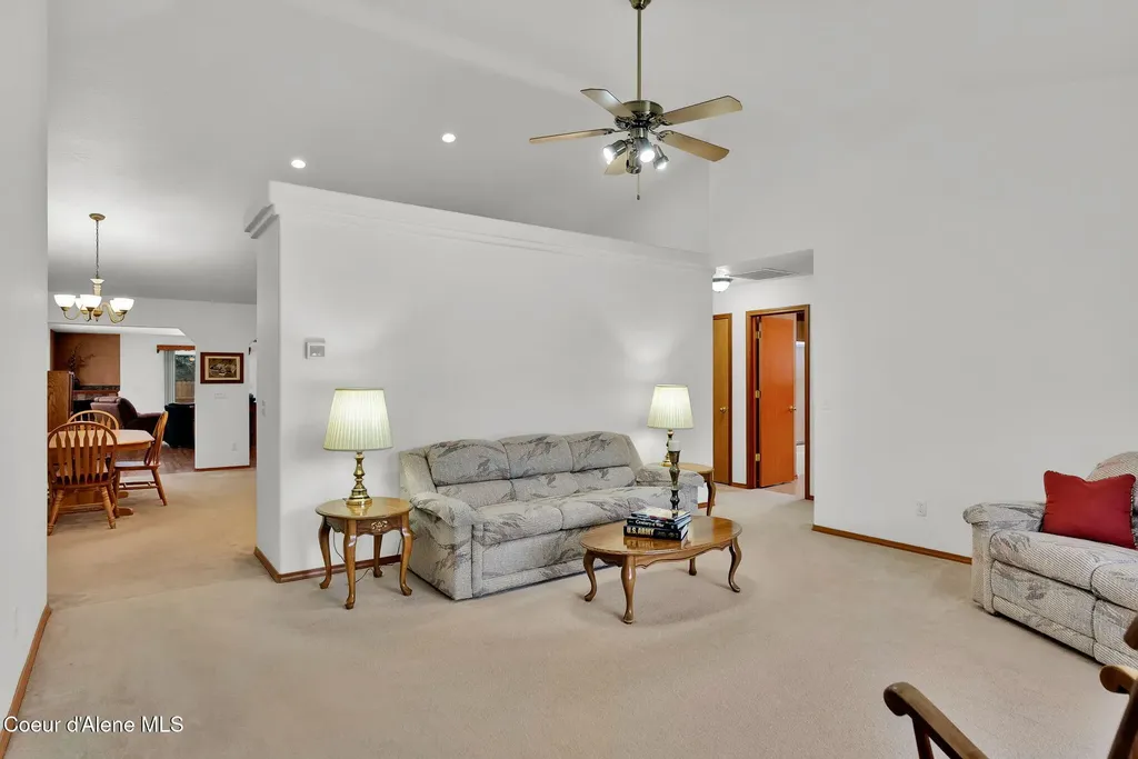 16649 N Sitka Road Rathdrum ID 83858