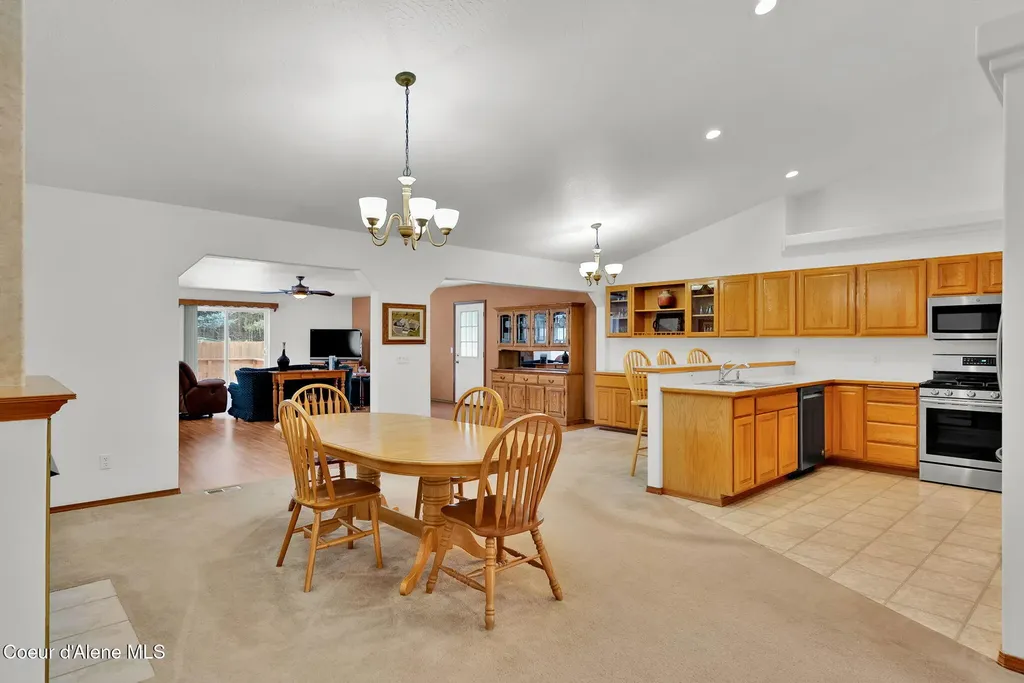 16649 N Sitka Road Rathdrum ID 83858