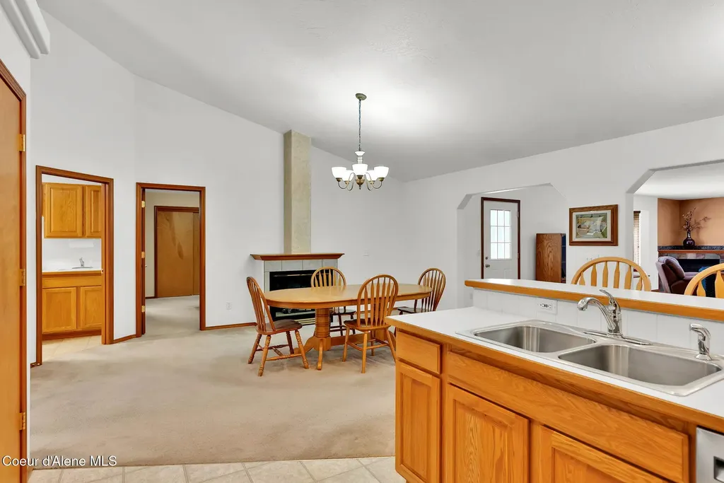 16649 N Sitka Road Rathdrum ID 83858