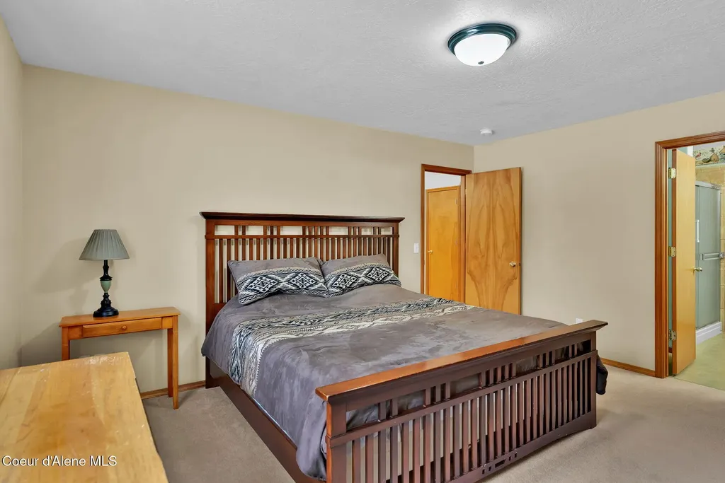 16649 N Sitka Road Rathdrum ID 83858