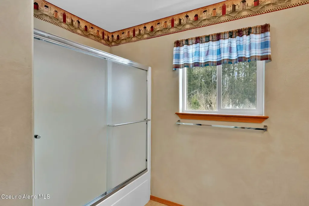 16649 N Sitka Road Rathdrum ID 83858