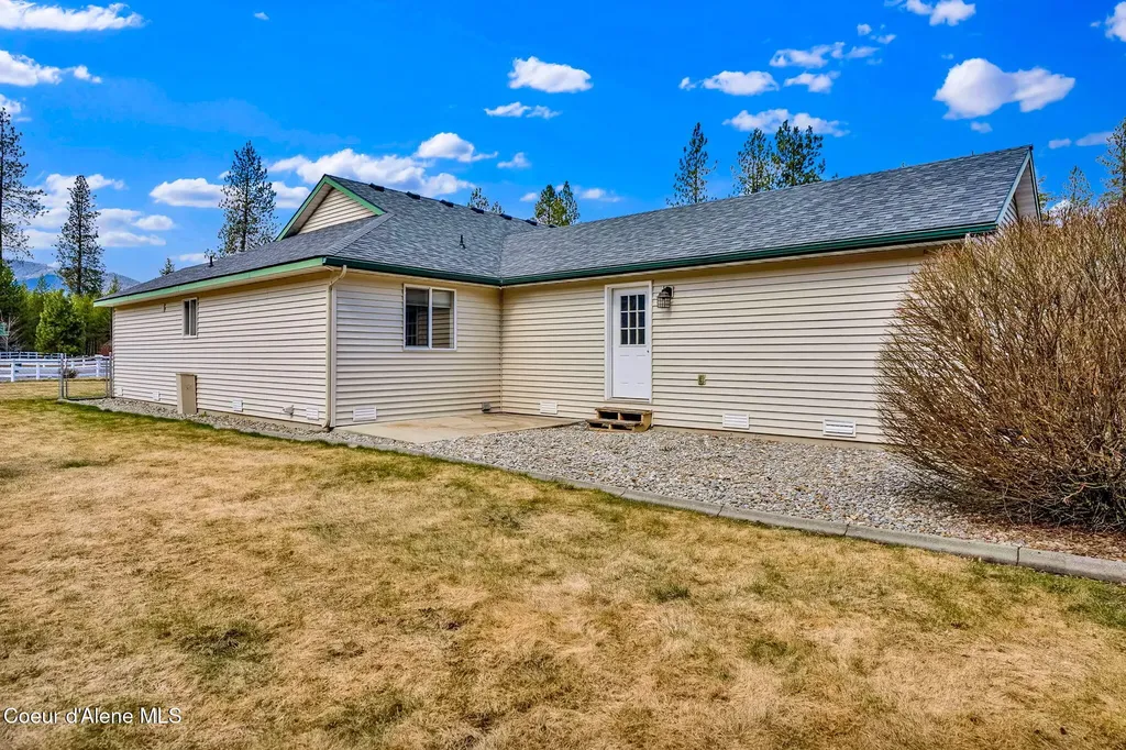 16649 N Sitka Road Rathdrum ID 83858