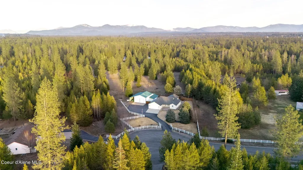 16649 N Sitka Road Rathdrum ID 83858