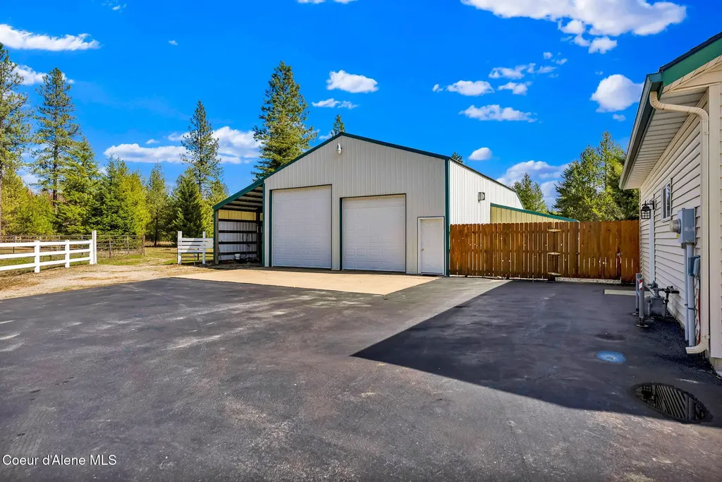 16649 N Sitka Road Rathdrum ID 83858
