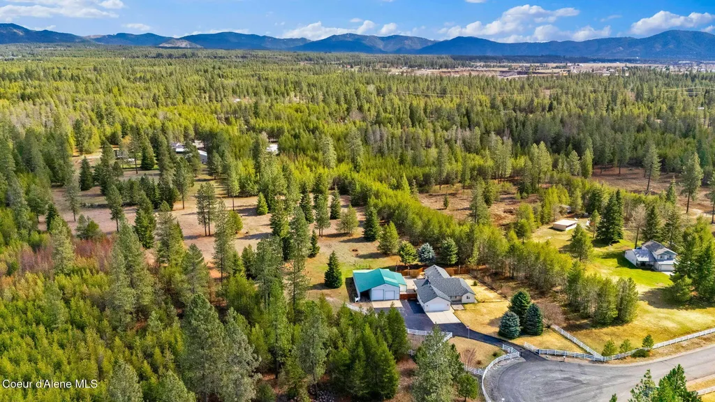 16649 N Sitka Road Rathdrum ID 83858