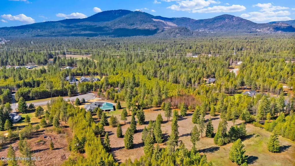 16649 N Sitka Road Rathdrum ID 83858