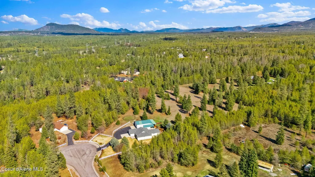 16649 N Sitka Road Rathdrum ID 83858