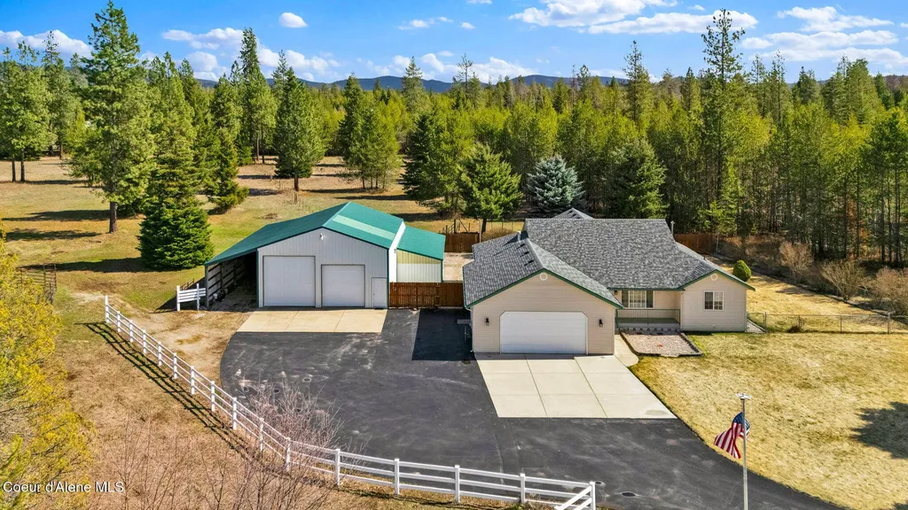 16649 N Sitka Road Rathdrum ID 83858