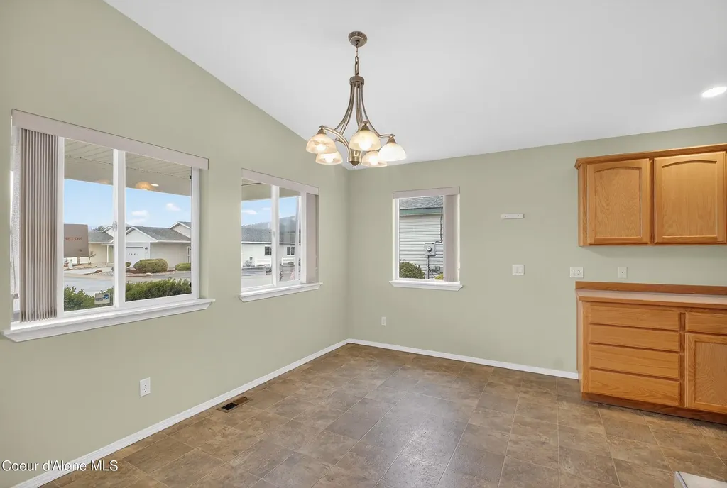 13596 N Kings Canyon Road Rathdrum ID 83858