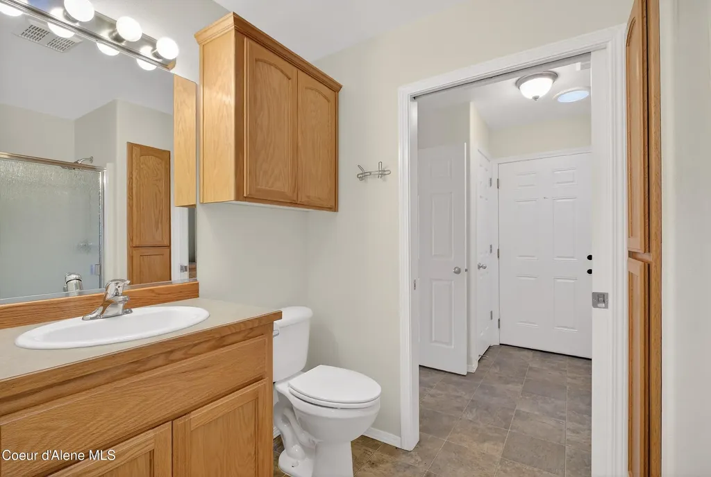 13596 N Kings Canyon Road Rathdrum ID 83858