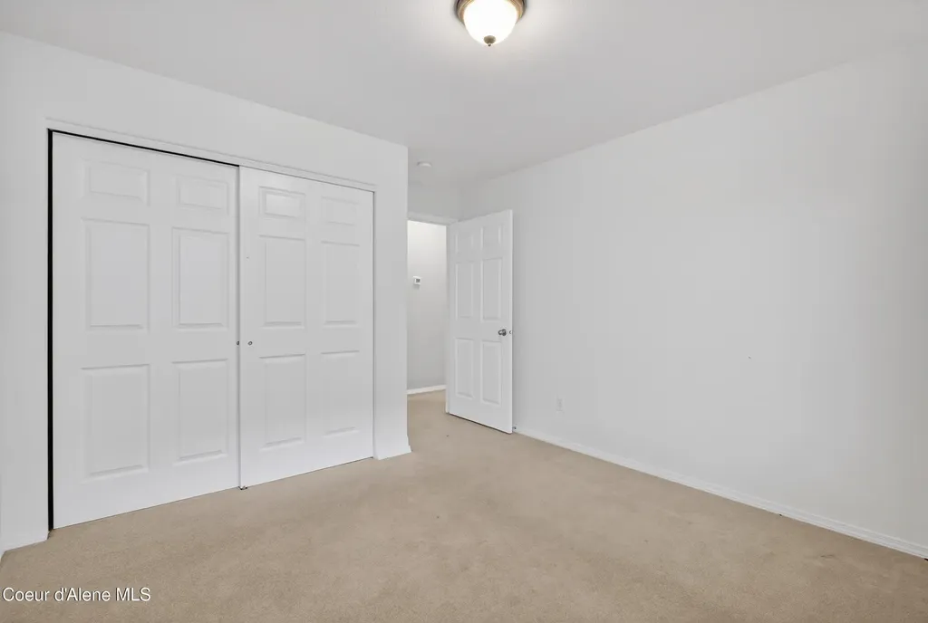 13596 N Kings Canyon Road Rathdrum ID 83858